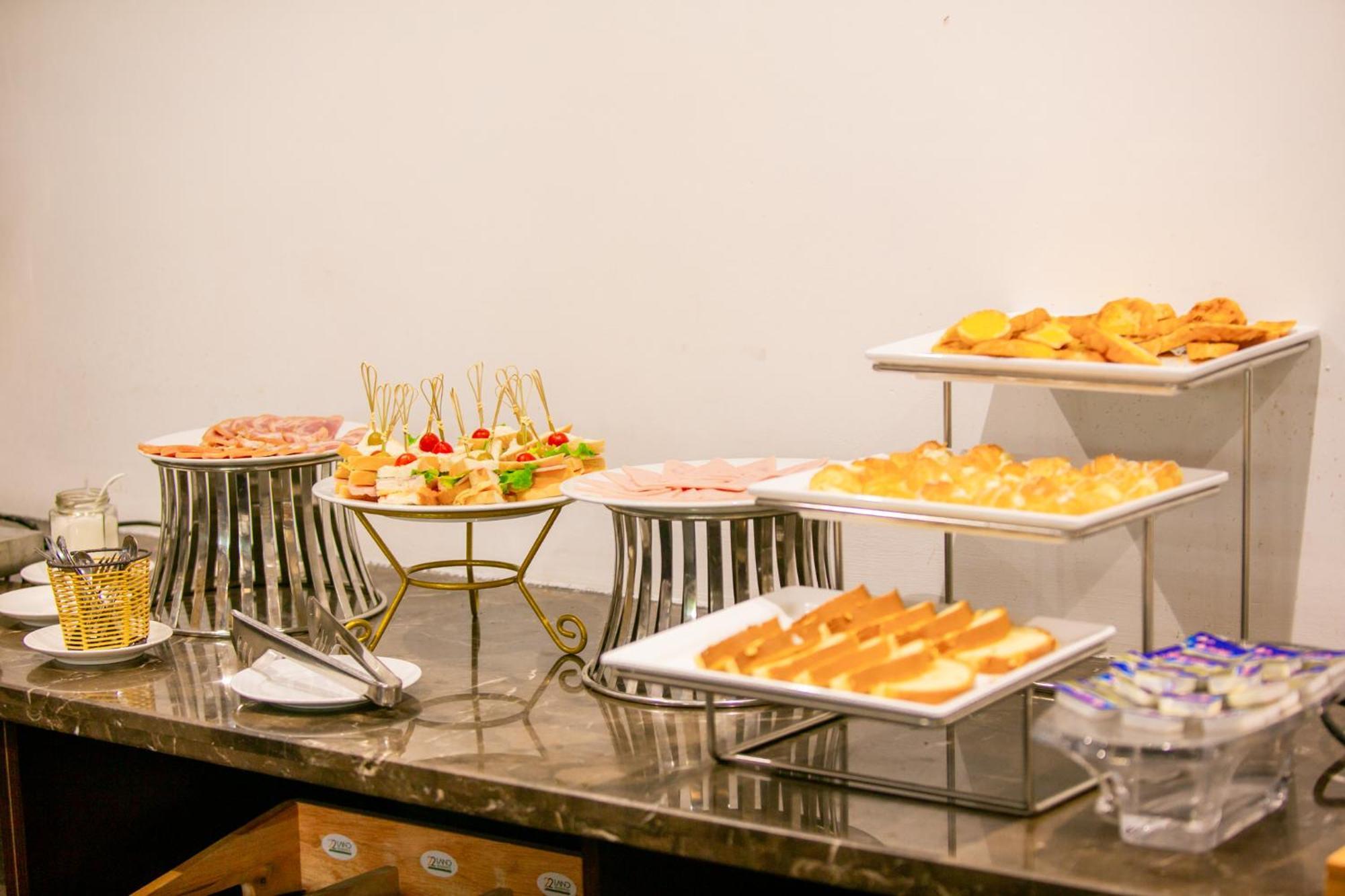 Sunny 22Land Residence Hotel 2 ハノイ市 エクステリア 写真